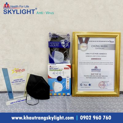 khau-trang-cao-cap-KN95-skylight-khong-van-den