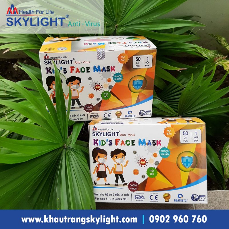 khau-trang-tre-em-dat-chuan-skylight